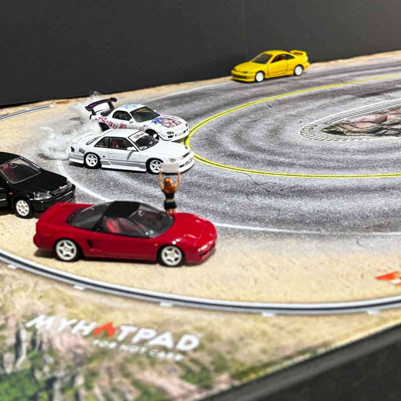 MYHOTPAD CALIFORNIA ROAD Diorama Desktop Mat Diecast 1:64